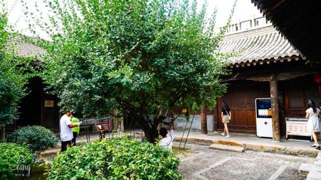 A scenic view of Tianshui Hushi Guminju Jianzhu