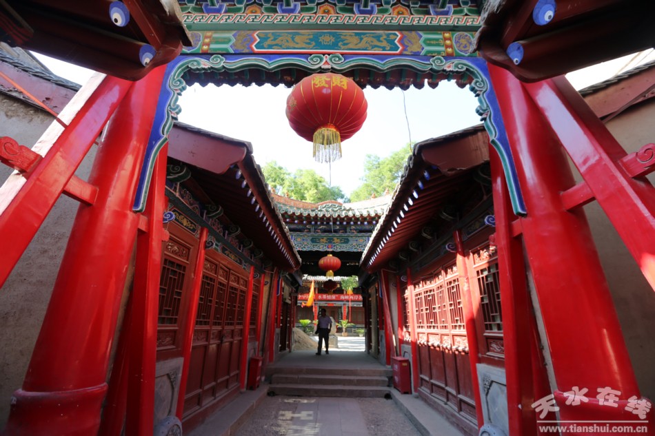 A scenic view of Tianshui Jixin Ci