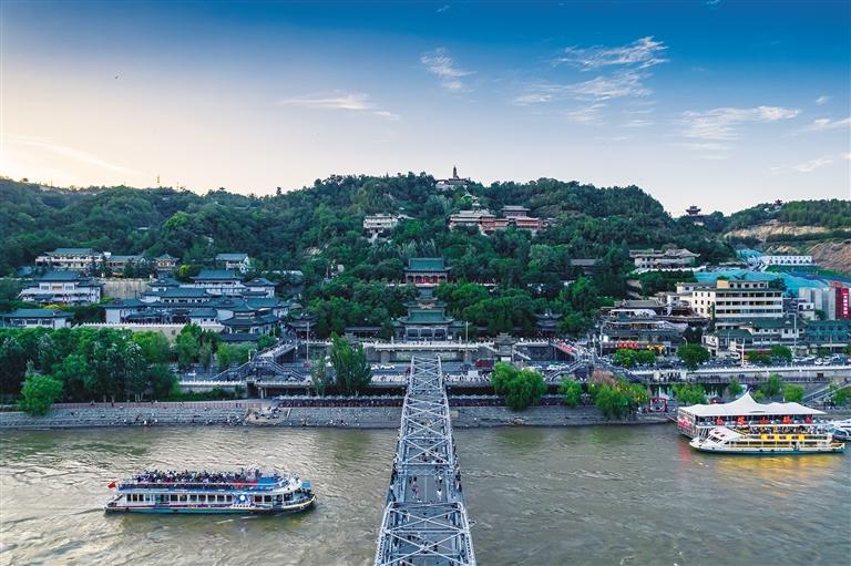 A scenic view of Tianshui Langjiaowa Yizhi
