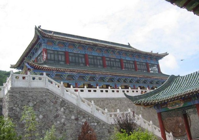 A scenic view of Tianshui Xingguosi