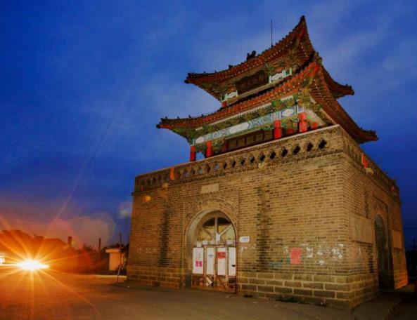 A scenic view of Tieling Kaiyuan Chongshousi Ta