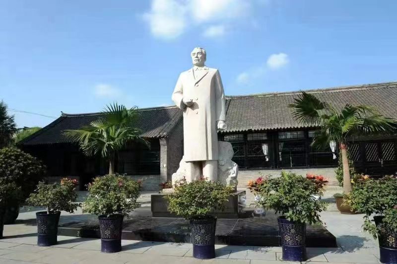 A scenic view of Tieling Yingang Shuyuan