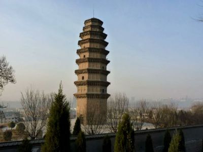 A scenic view of Tongchuan Yanchang Temple Pagoda