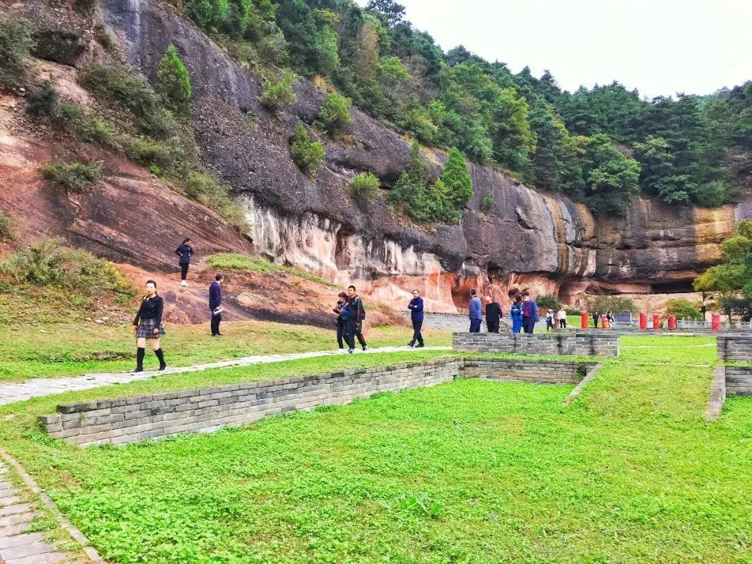 A scenic view of Tongchuan Yuhua Palace Site