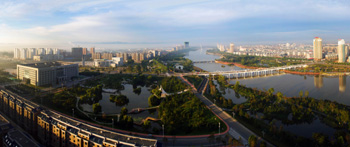 A scenic view of Tonghua Zhonggong Zhongyang Dongbeiju Meihekou Huiyi Jiuzhi