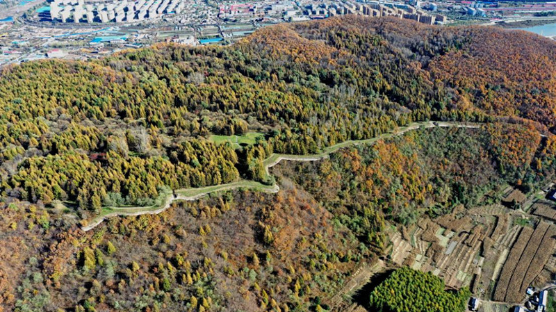 A scenic view of Tonghua Zian Shancheng