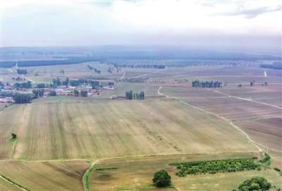 A scenic view of Tongliao Naimantuchengzichengzhi
