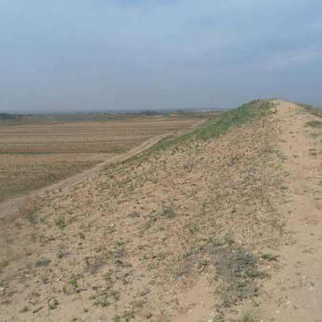 A scenic view of Tongliao Naimantuchengzichengzhi