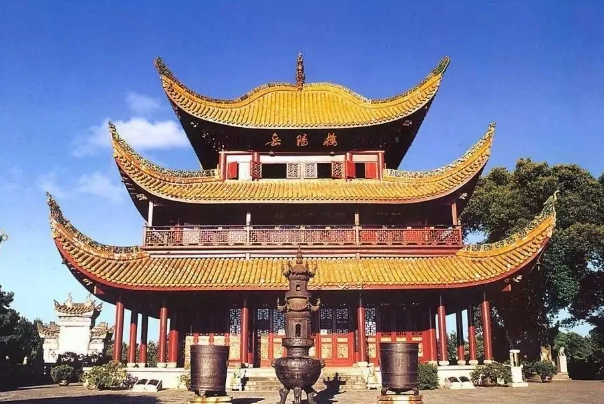 A scenic view of Tongren Qiandong Tequ Geming Weiyuanhui Jiuzhi