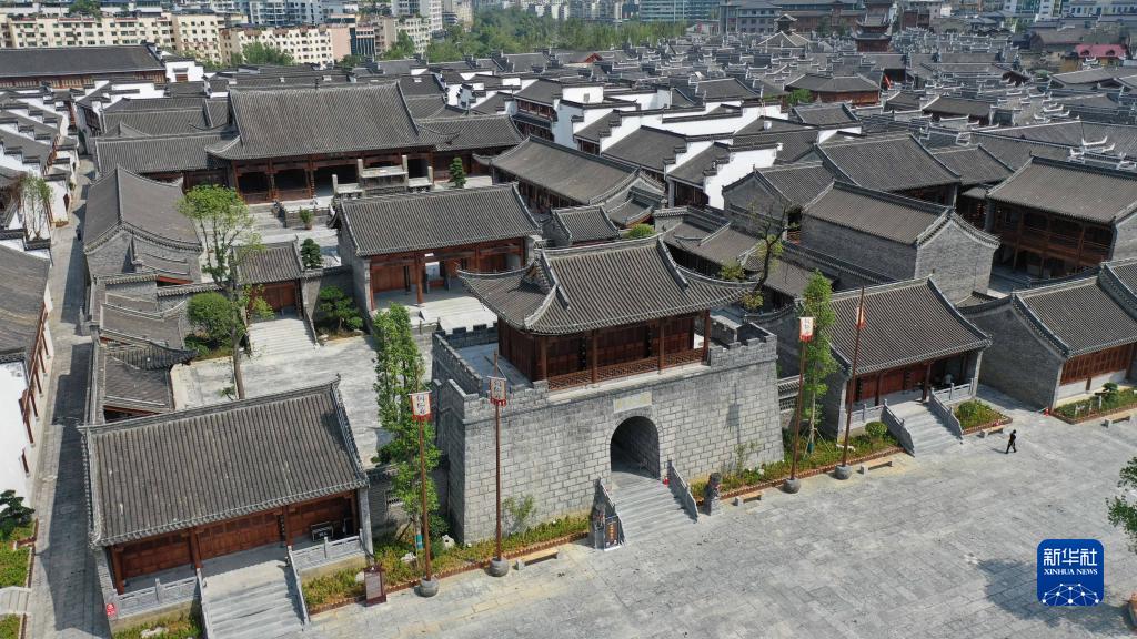 A scenic view of Tongren Zhaiyingcun Gujianzhuqun