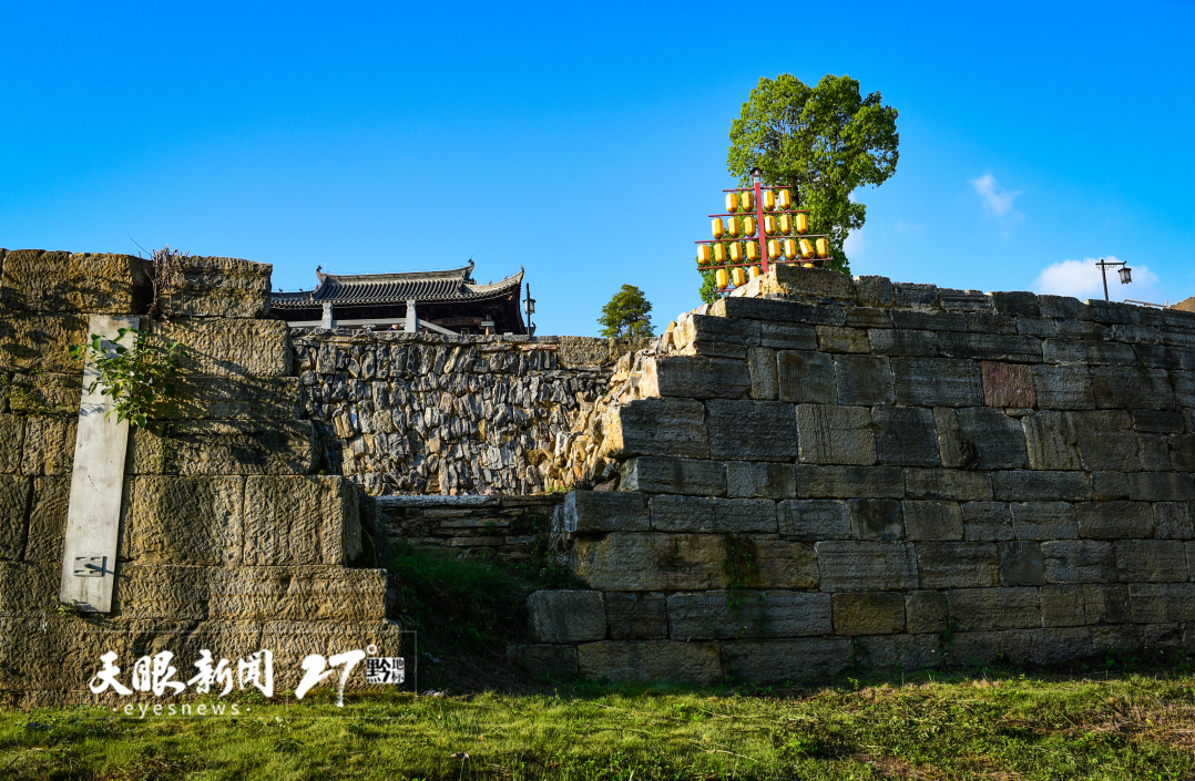 A scenic view of Tongren Zhaiyingcun Gujianzhuqun