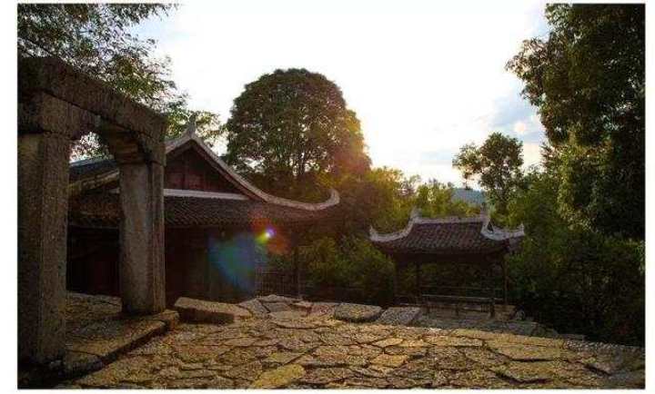 A scenic view of Tongren Zhaiyingcun Gujianzhuqun