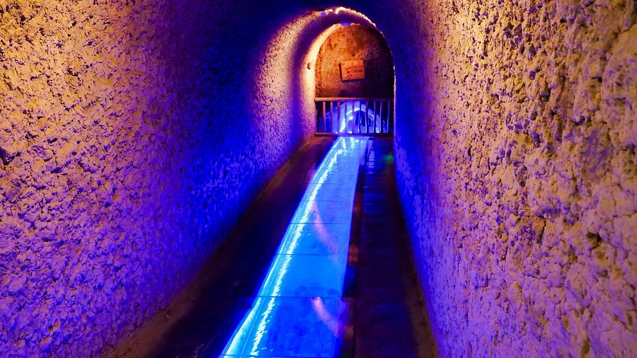 A scenic view of Turpan Kanerjing Dixia Shuili Gongcheng