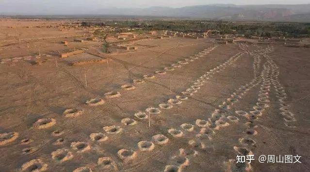 A scenic view of Turpan Kanerjing Dixia Shuili Gongcheng