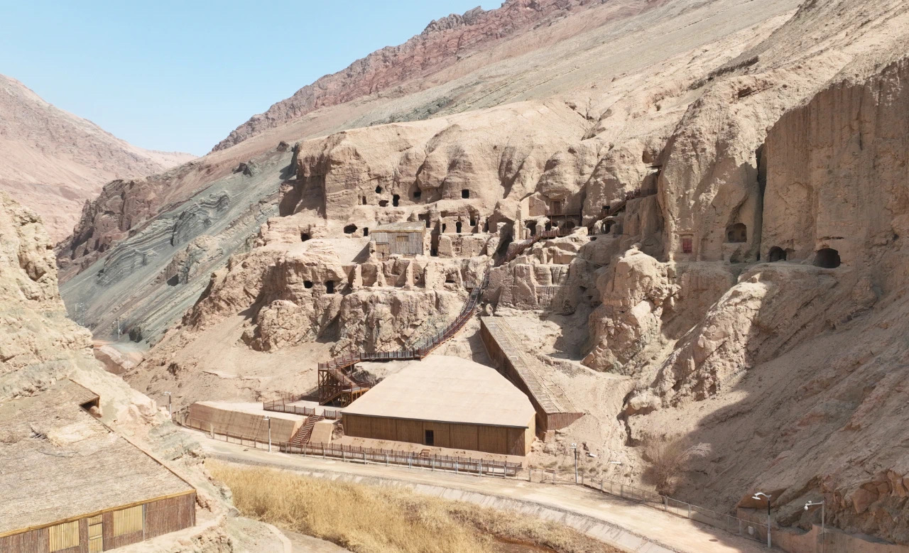 A scenic view of Turpan Tuyugou Shiku