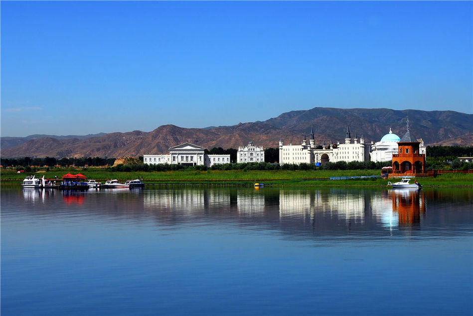 A scenic view of Ulanzab Daihaiyizhiqun