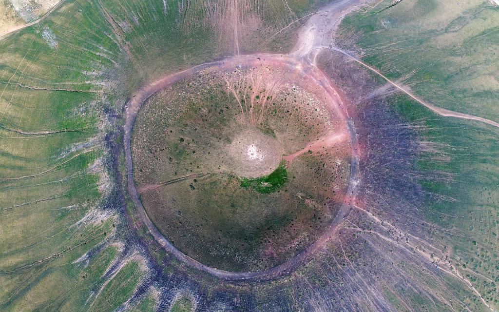 A scenic view of Ulanzab Daihaiyizhiqun