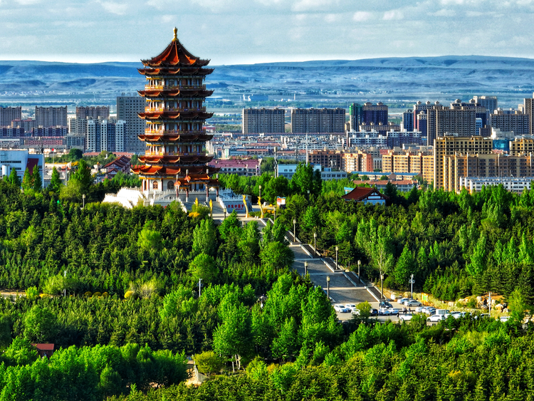 A scenic view of Ulanzab Shajingluzongguanfugucheng