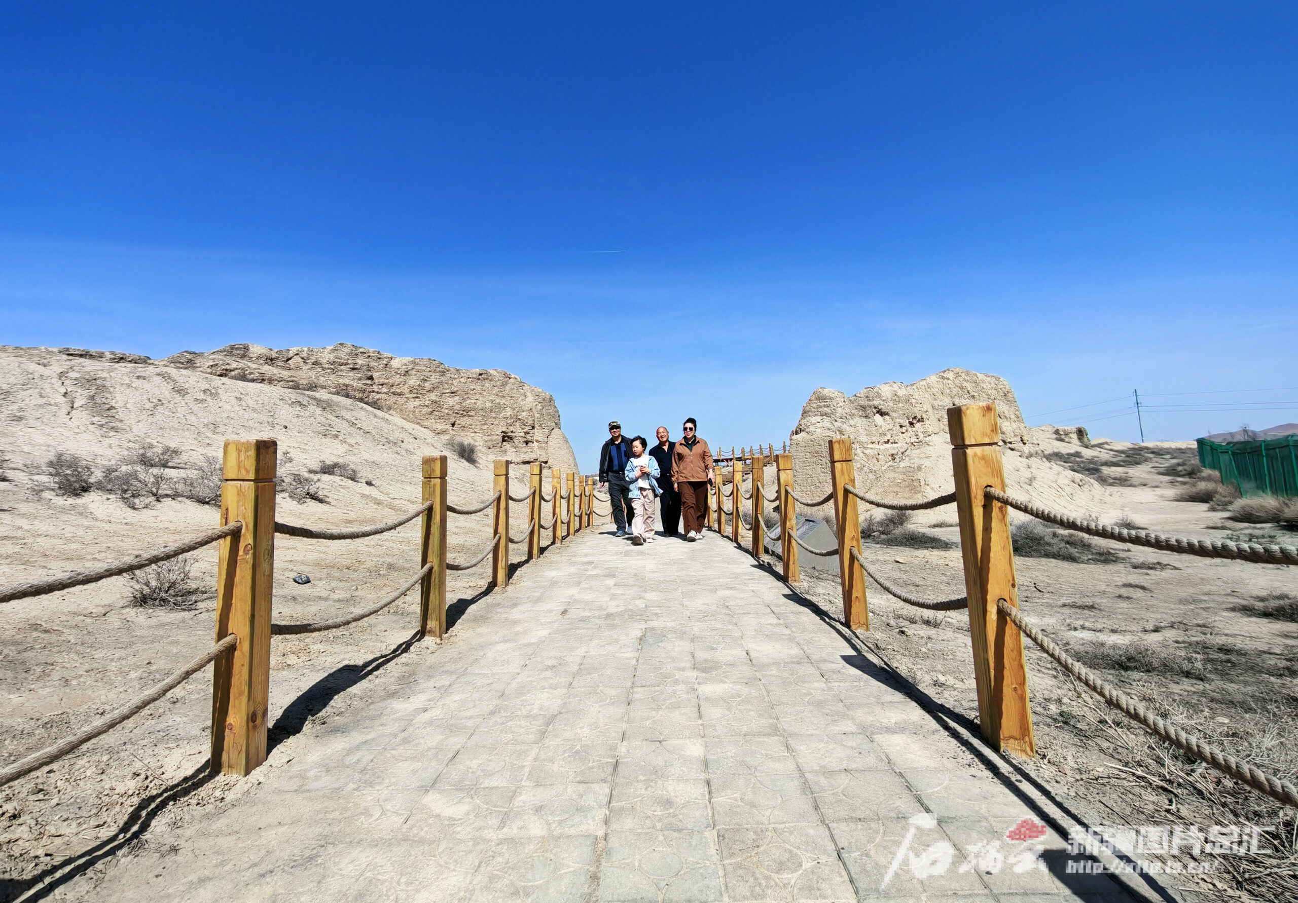 A scenic view of Urumqi Ulabo Gucheng