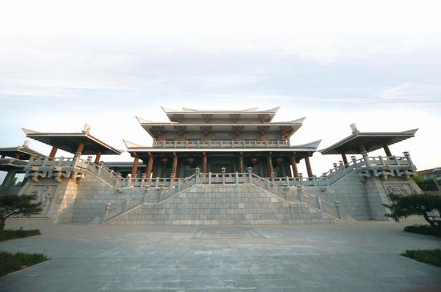 A scenic view of Weifang Dongzhenmiao Dadian Yizhi