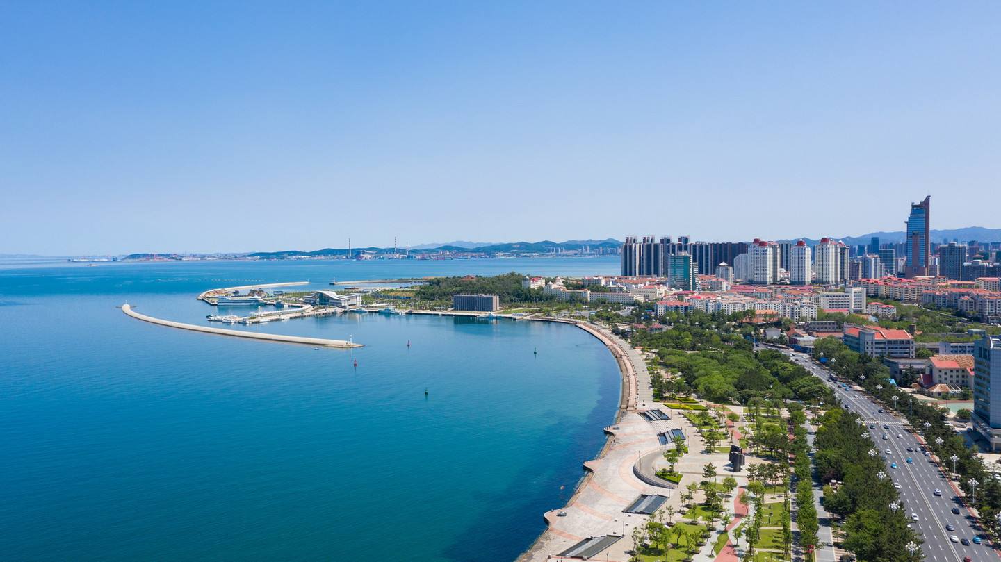 A scenic view of Weihai Liucun Shimuqun