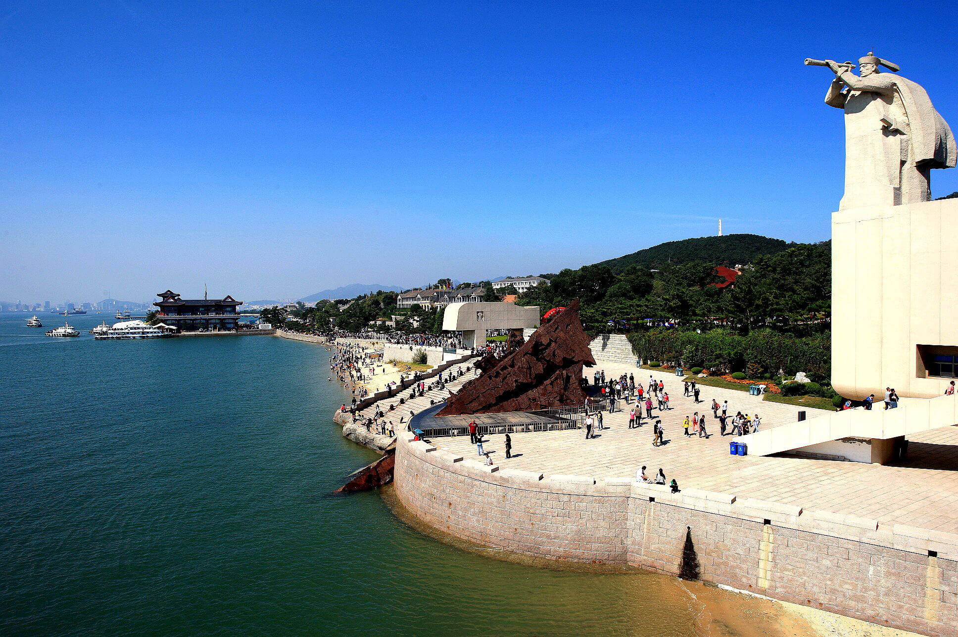 A scenic view of Weihai Liugongdao Jiawu Zhanzheng Jiniandi