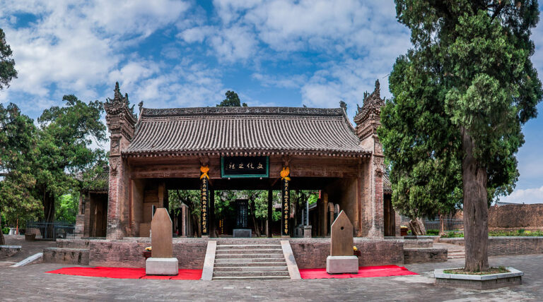 Exploring Weinan’s Cangjie Tomb and Temple: A Hidden Gem of Shaanxi