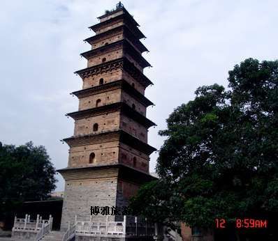 A scenic view of Weinan Chongshou Temple Pagoda Pucheng