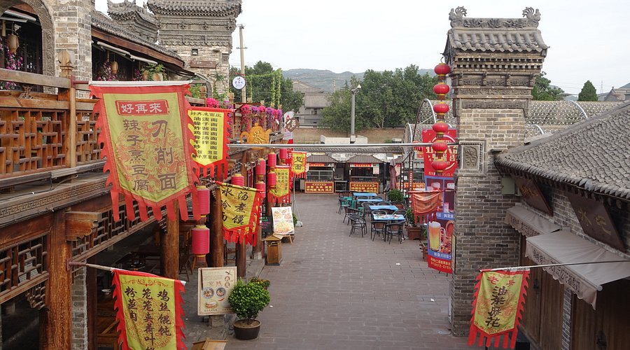 A scenic view of Weinan Hancheng Puzhao Temple