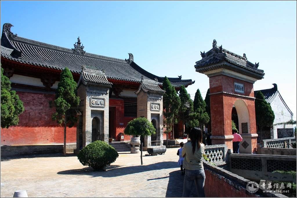 A scenic view of Weinan Hancheng Puzhao Temple