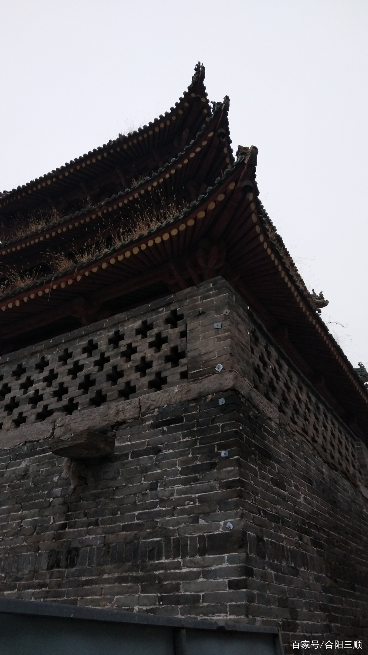 A scenic view of Weinan Heyang Confucian Temple