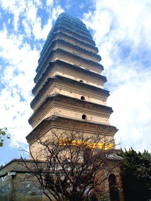 A scenic view of Weinan Pucheng Haiyuan Temple Pagoda