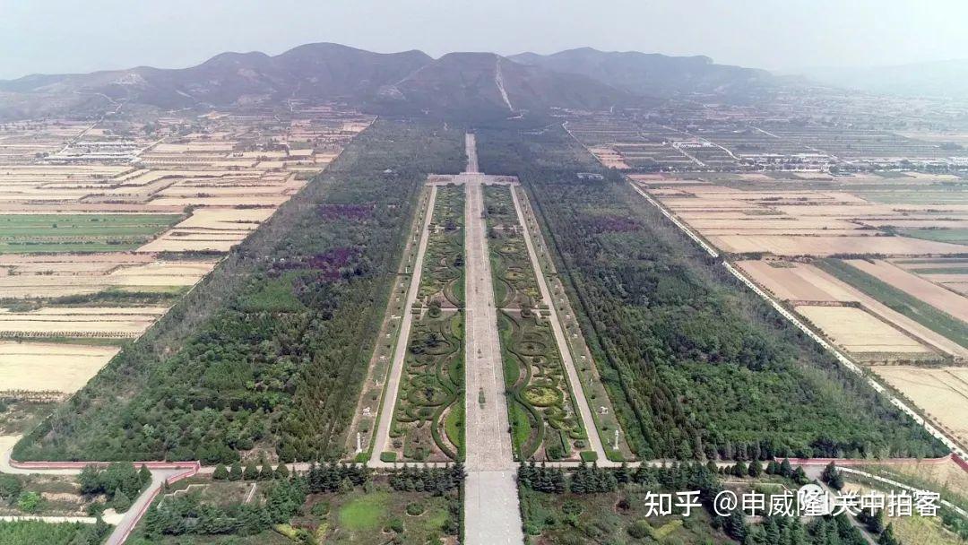 A scenic view of Weinan Qiaoling Mausoleum