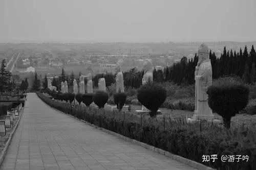 A scenic view of Weinan Qiaoling Mausoleum