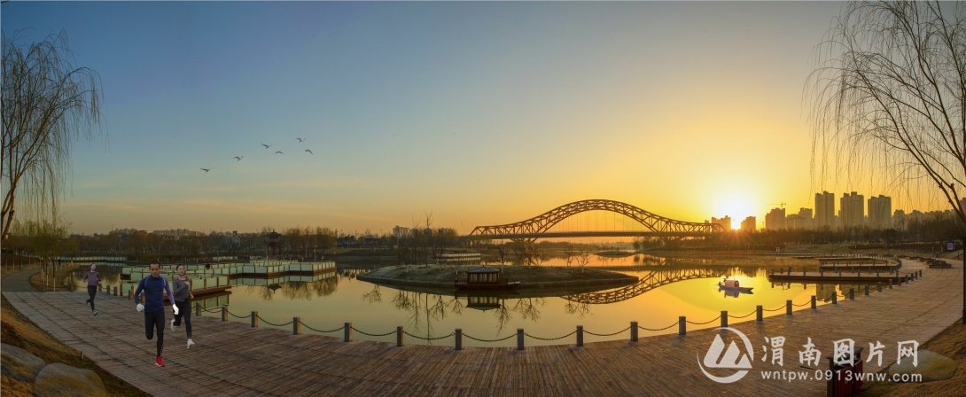 A scenic view of Weinan Qiaoshang Bridge