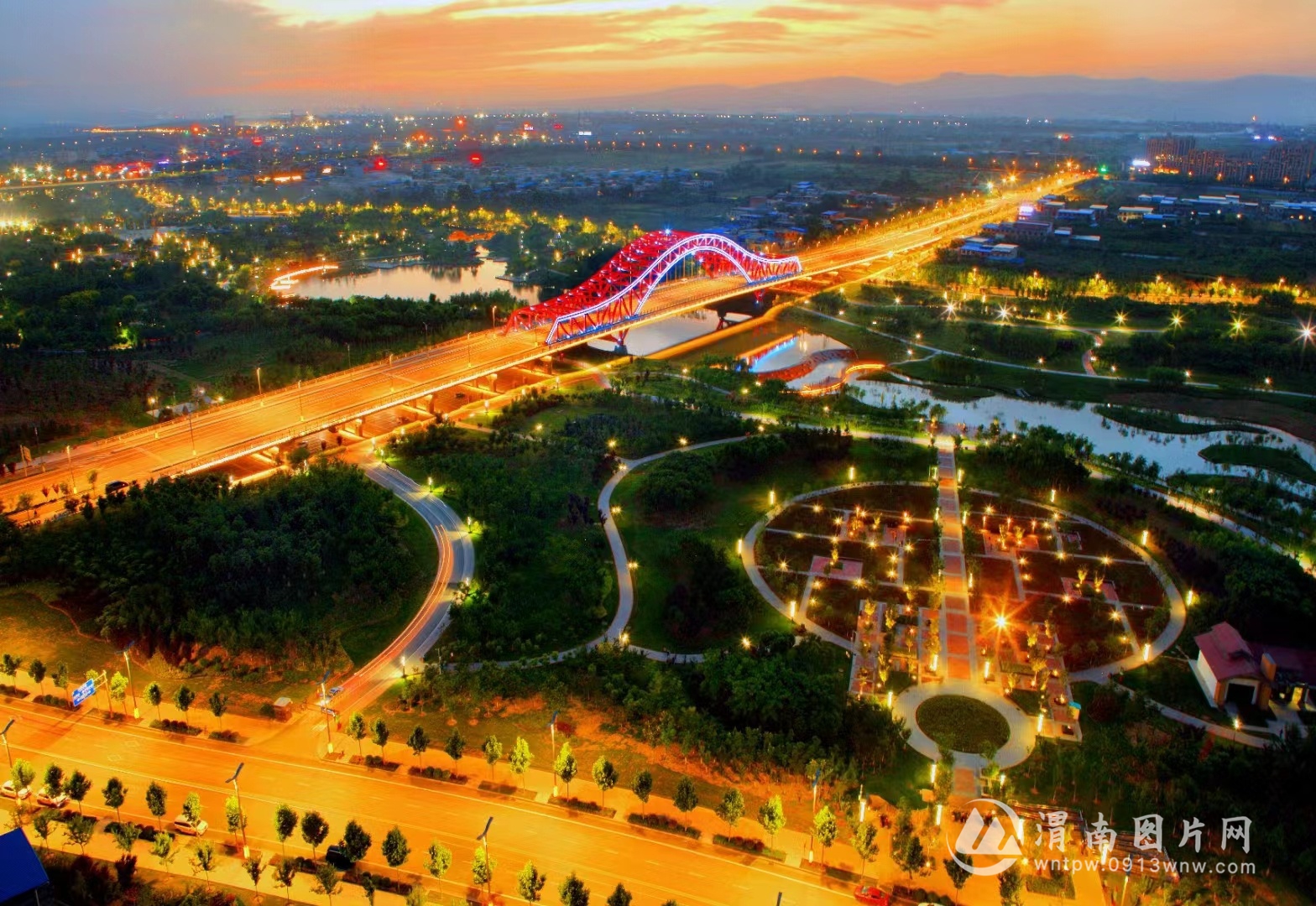 A scenic view of Weinan Qiaoshang Bridge