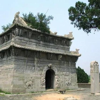 A scenic view of Weinan Qingshi Hall