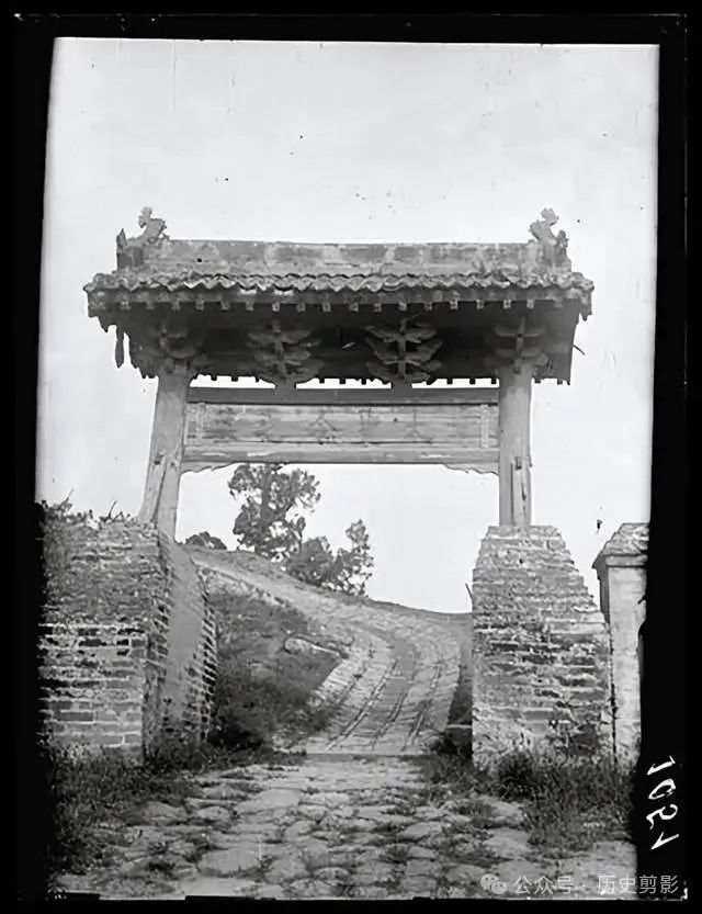 A scenic view of Weinan Sima Qian Tomb And Shrine