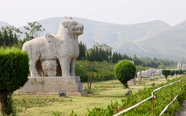 A scenic view of Weinan Tang Dynasty Imperial Tombs