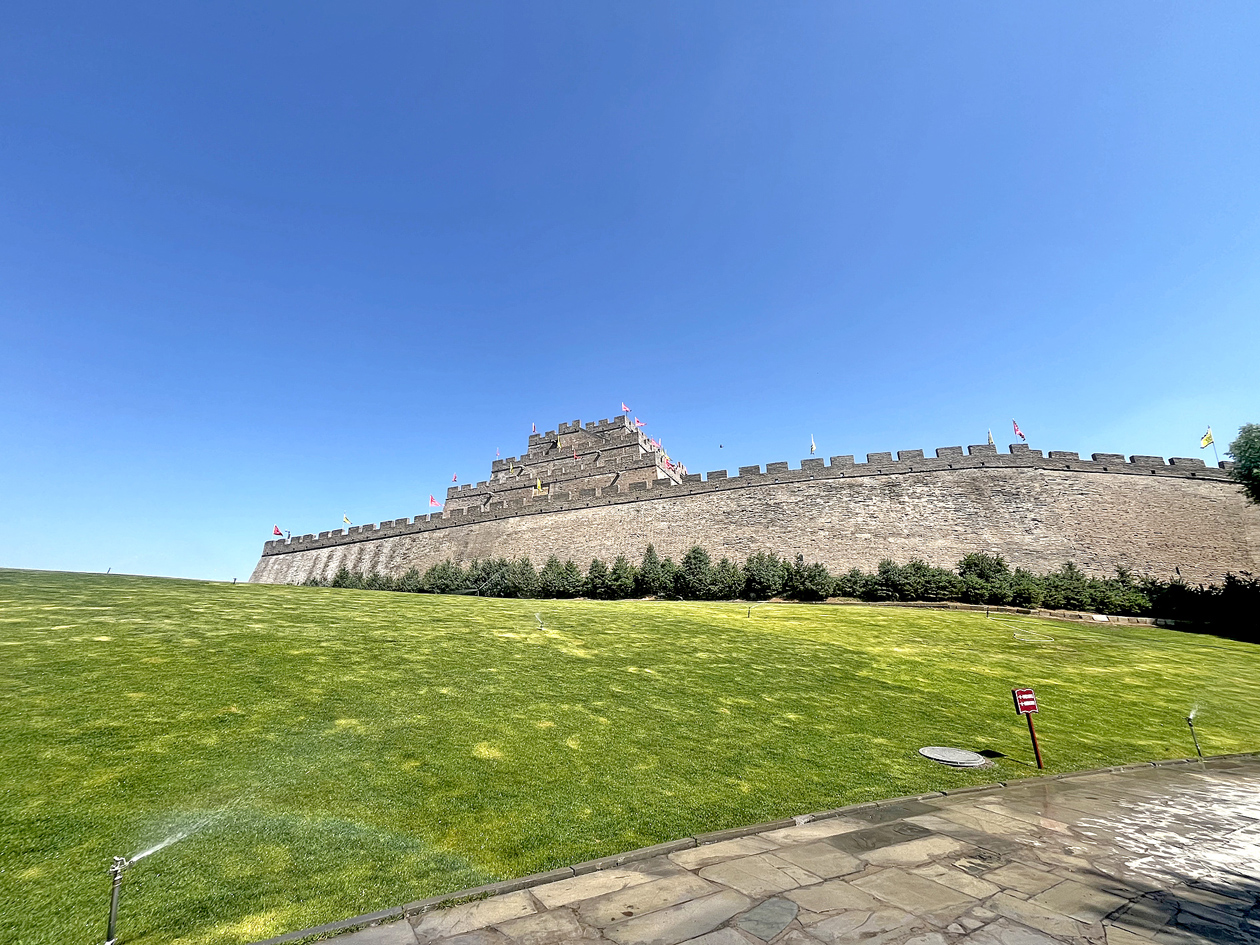 A scenic view of Weinan Wei Great Wall Site