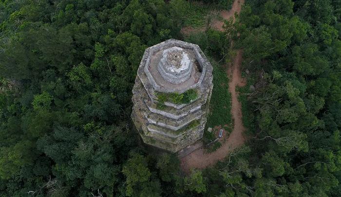 A scenic view of Wenchang Doubing Ta