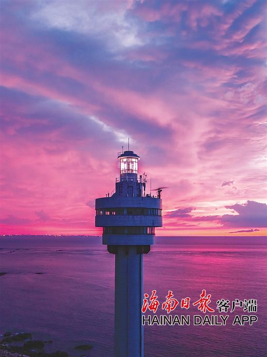 A scenic view of Wenchang Doubing Ta