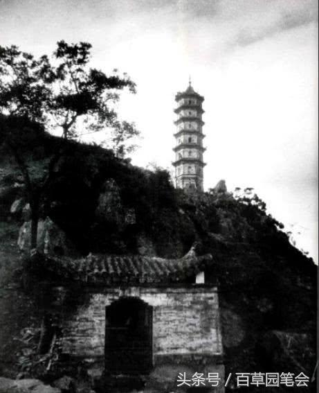 A scenic view of Wenzhou Hufasi Qiao He Ta