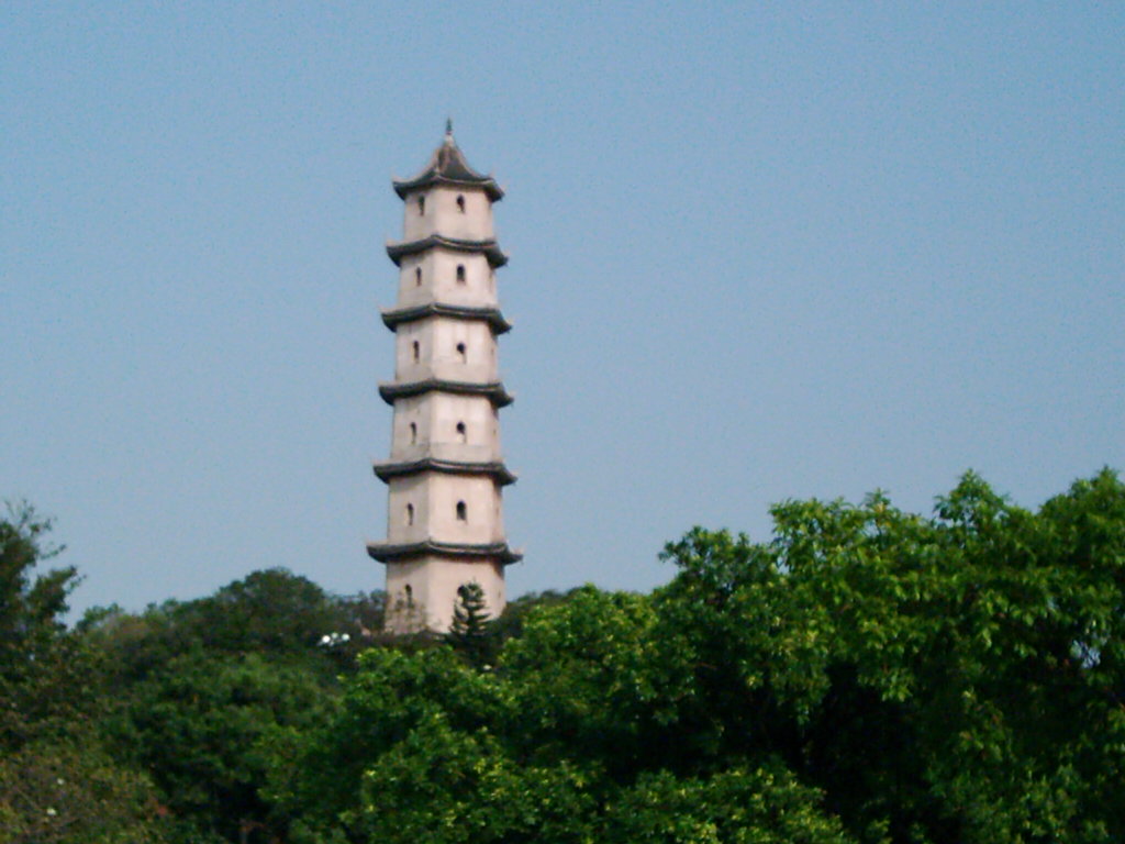 A scenic view of Wenzhou Hufasi Qiao He Ta