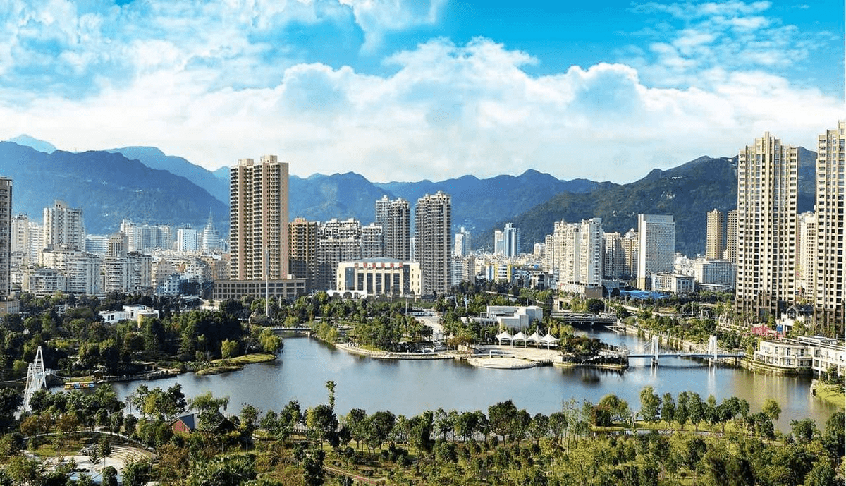 A scenic view of Wenzhou Leqing Dongta