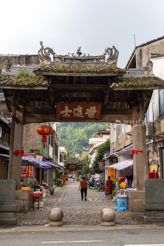 A scenic view of Wenzhou Nange Pailouqun
