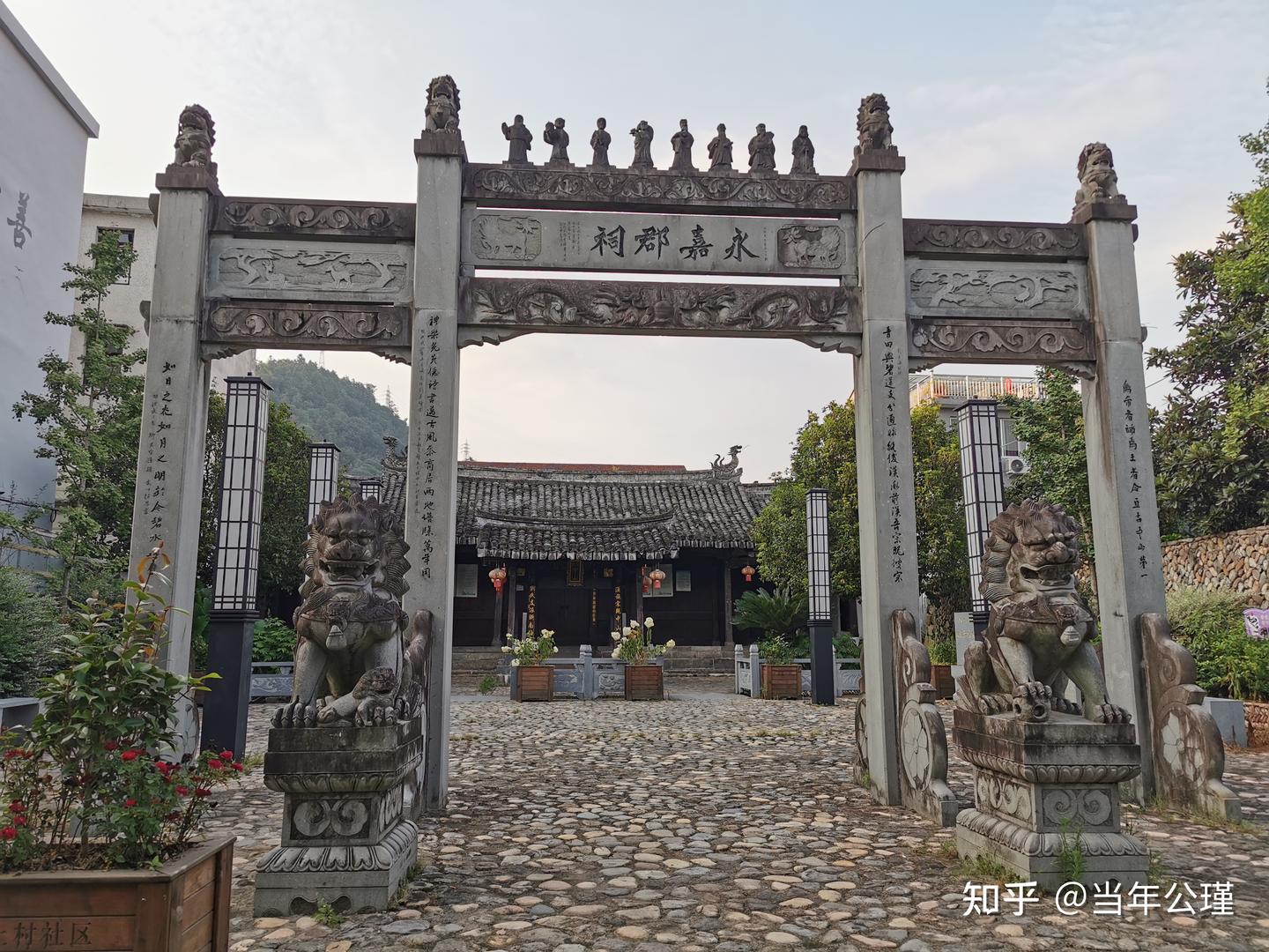 A scenic view of Wenzhou Nanxijiang Zongci Jianzhuqun