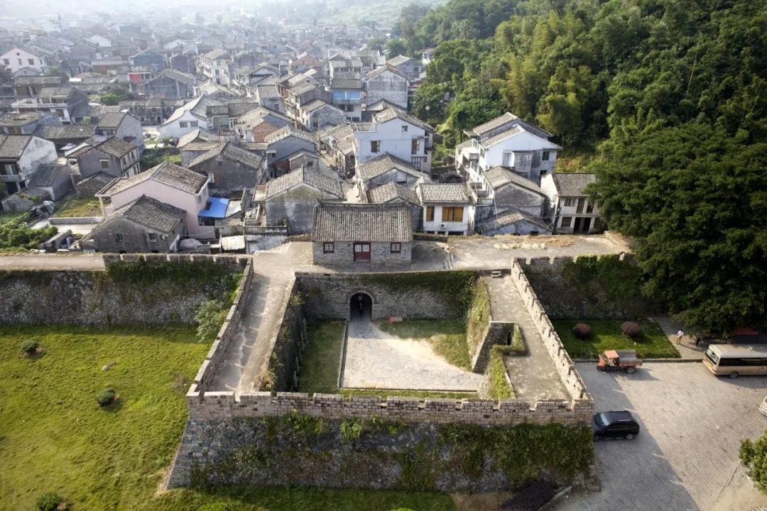 A scenic view of Wenzhou Puzhuangsuocheng