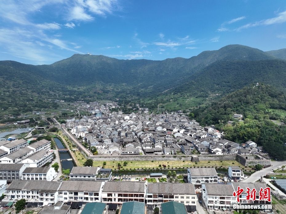 A scenic view of Wenzhou Puzhuangsuocheng