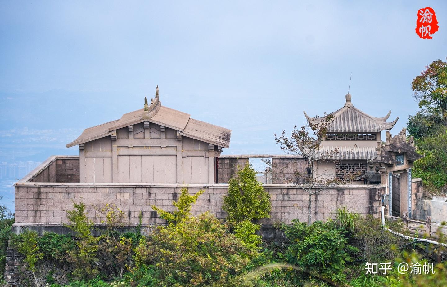 A scenic view of Wenzhou Shengjingshan Shidian